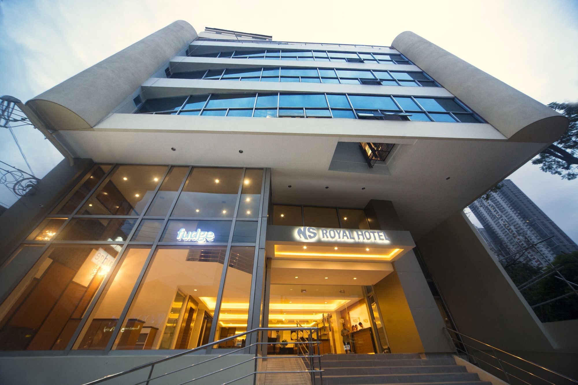 เดอะ เอ็นเอส รอยัล โฮเต็ล Hotel Cebu ภายนอก รูปภาพ